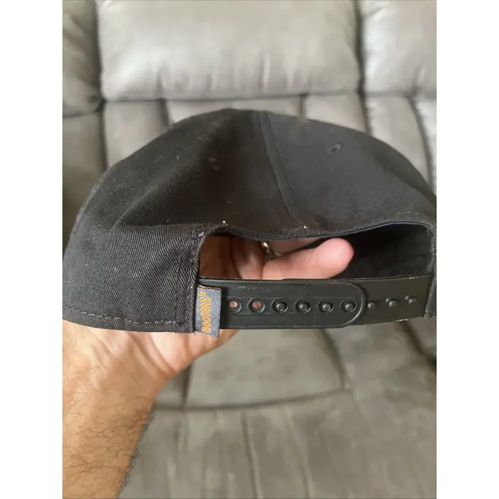 Hooters Snapback Baseball Cap Men's Adjustable Black. Ripple Junction/Spencer’s